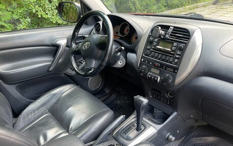 Toyota RAV4, 2005 год, 850 000 рублей, 7 фотография