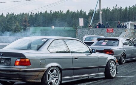BMW 3 серия, 1992 год, 1 650 000 рублей, 3 фотография