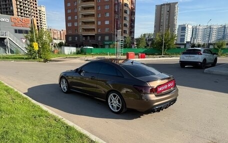 Mercedes-Benz E-Класс, 2013 год, 2 290 000 рублей, 10 фотография