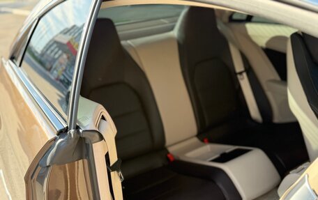 Mercedes-Benz E-Класс, 2013 год, 2 290 000 рублей, 21 фотография