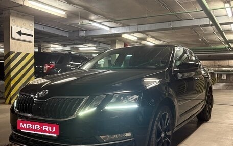 Skoda Octavia, 2017 год, 1 990 000 рублей, 3 фотография