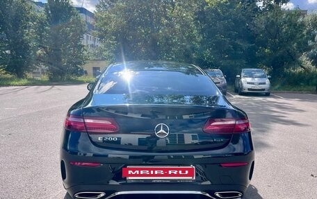 Mercedes-Benz E-Класс, 2017 год, 3 900 000 рублей, 4 фотография