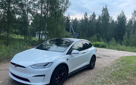 Tesla Model X I, 2023 год, 5 990 000 рублей, 3 фотография