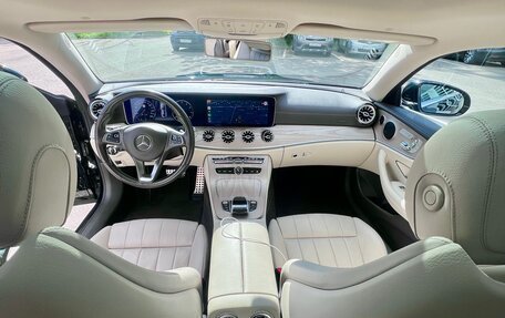 Mercedes-Benz E-Класс, 2017 год, 3 900 000 рублей, 11 фотография