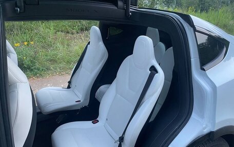 Tesla Model X I, 2023 год, 5 990 000 рублей, 10 фотография