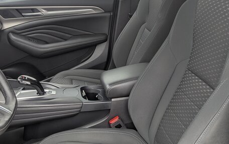 Haval F7 I, 2019 год, 1 730 000 рублей, 10 фотография