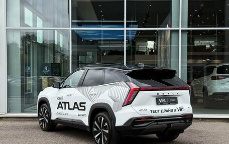 Geely Atlas, 2024 год, 3 075 000 рублей, 5 фотография