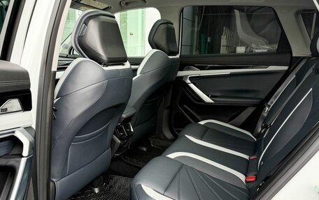 Geely Atlas, 2024 год, 3 075 000 рублей, 16 фотография