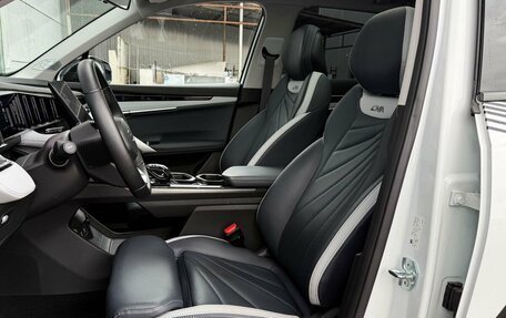 Geely Atlas, 2024 год, 3 075 000 рублей, 14 фотография