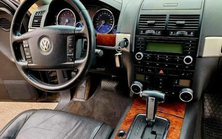 Volkswagen Touareg III, 2007 год, 650 000 рублей, 6 фотография