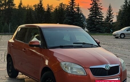 Skoda Fabia II, 2009 год, 360 000 рублей, 2 фотография
