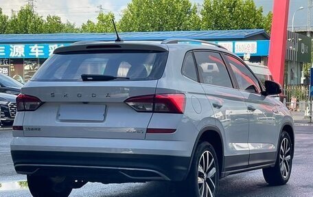 Skoda Kamiq I, 2022 год, 1 430 000 рублей, 6 фотография