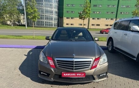 Mercedes-Benz E-Класс, 2010 год, 1 390 000 рублей, 1 фотография