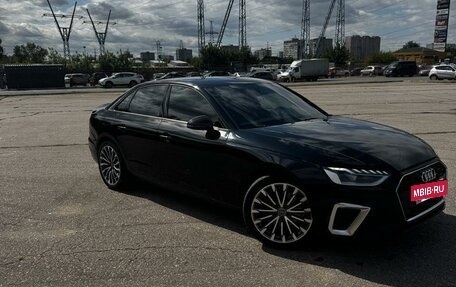 Audi A4, 2021 год, 3 100 000 рублей, 10 фотография
