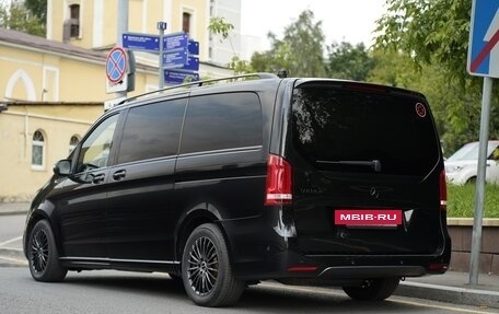 Mercedes-Benz V-Класс, 2017 год, 8 600 000 рублей, 3 фотография