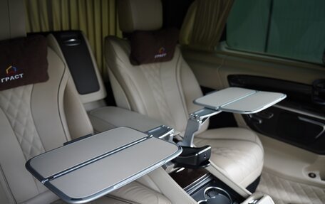 Mercedes-Benz V-Класс, 2017 год, 8 600 000 рублей, 23 фотография