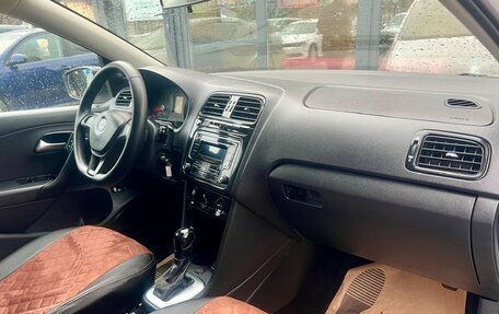 Volkswagen Polo VI (EU Market), 2019 год, 899 000 рублей, 13 фотография