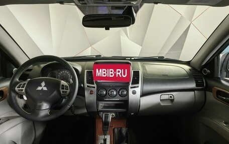 Mitsubishi Pajero Sport II рестайлинг, 2009 год, 1 222 980 рублей, 10 фотография