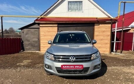 Volkswagen Tiguan I, 2015 год, 1 400 000 рублей, 2 фотография