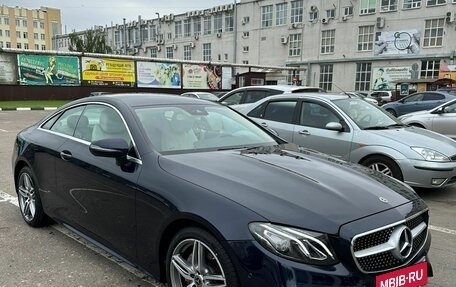 Mercedes-Benz E-Класс, 2019 год, 5 650 000 рублей, 4 фотография