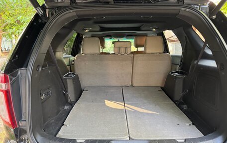 Ford Explorer VI, 2013 год, 1 750 000 рублей, 3 фотография