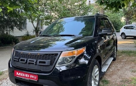 Ford Explorer VI, 2013 год, 1 750 000 рублей, 6 фотография