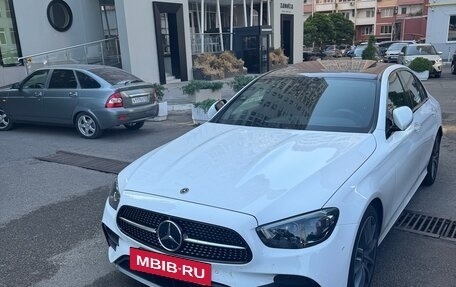 Mercedes-Benz E-Класс, 2020 год, 4 450 000 рублей, 6 фотография