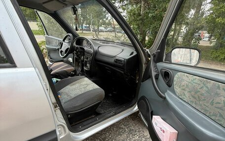 Chevrolet Niva I рестайлинг, 2003 год, 450 000 рублей, 11 фотография