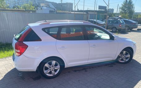 KIA cee'd I рестайлинг, 2011 год, 900 000 рублей, 4 фотография
