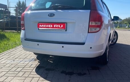 KIA cee'd I рестайлинг, 2011 год, 900 000 рублей, 3 фотография