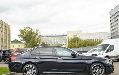 BMW 5 серия, 2018 год, 3 898 000 рублей, 4 фотография