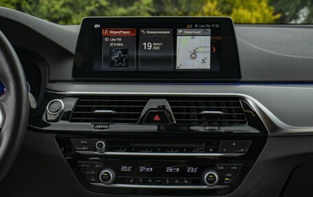 BMW 5 серия, 2018 год, 3 898 000 рублей, 16 фотография