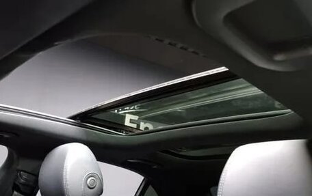 Mercedes-Benz E-Класс, 2021 год, 4 100 000 рублей, 14 фотография