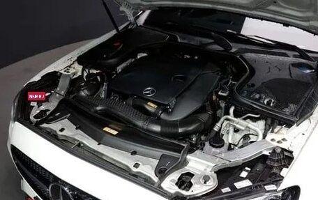 Mercedes-Benz E-Класс, 2021 год, 4 100 000 рублей, 13 фотография