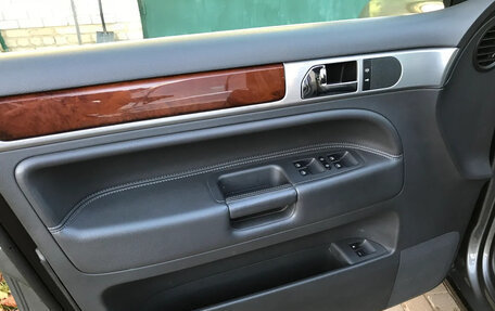 Volkswagen Touareg III, 2008 год, 1 150 000 рублей, 8 фотография