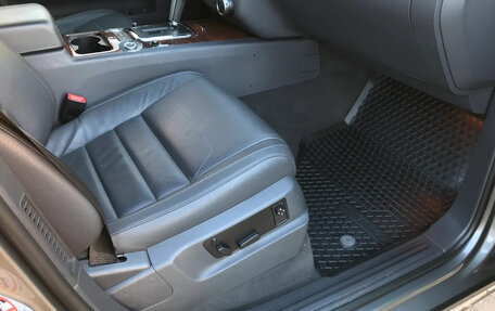 Volkswagen Touareg III, 2008 год, 1 150 000 рублей, 12 фотография