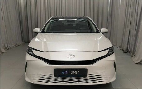 Toyota Camry, 2024 год, 4 100 000 рублей, 2 фотография