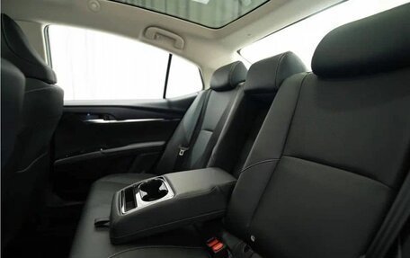 Toyota Camry, 2024 год, 4 100 000 рублей, 13 фотография