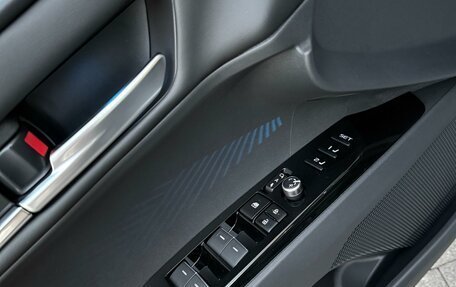Toyota Camry, 2025 год, 3 940 000 рублей, 13 фотография