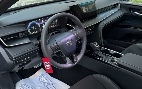 Toyota Camry, 2025 год, 3 940 000 рублей, 10 фотография