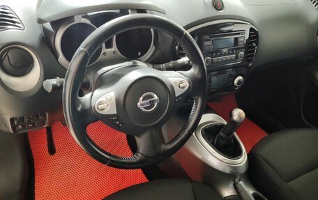 Nissan Juke II, 2011 год, 897 000 рублей, 12 фотография