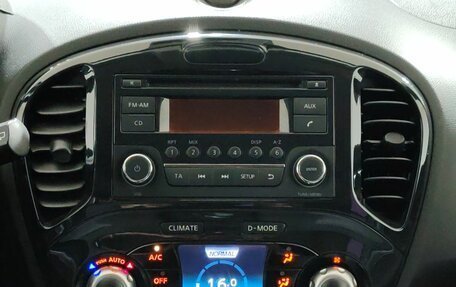 Nissan Juke II, 2011 год, 897 000 рублей, 11 фотография