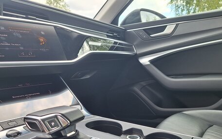 Audi A6, 2021 год, 2 890 000 рублей, 14 фотография