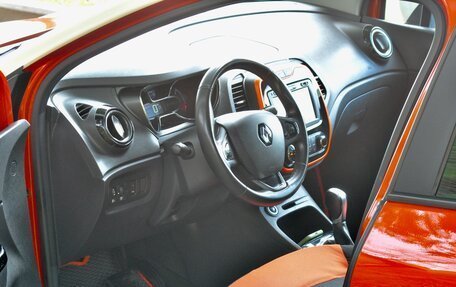 Renault Kaptur I рестайлинг, 2017 год, 1 395 000 рублей, 23 фотография
