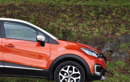 Renault Kaptur I рестайлинг, 2017 год, 1 395 000 рублей, 33 фотография