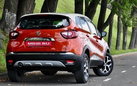 Renault Kaptur I рестайлинг, 2017 год, 1 395 000 рублей, 40 фотография