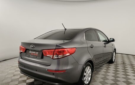 KIA Rio III рестайлинг, 2016 год, 890 000 рублей, 5 фотография
