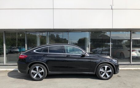Mercedes-Benz GLC, 2019 год, 3 240 000 рублей, 2 фотография