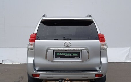 Toyota Land Cruiser Prado 150 рестайлинг 2, 2013 год, 2 830 000 рублей, 7 фотография