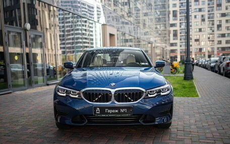 BMW 3 серия, 2021 год, 3 175 000 рублей, 2 фотография